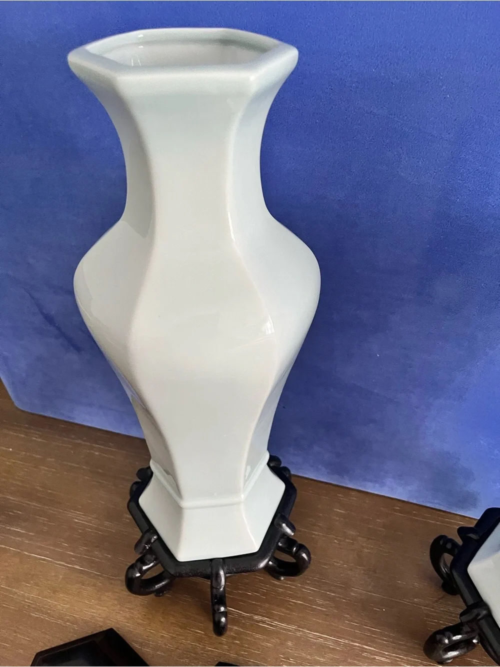 Pair(2) Maitland-Smith Vases Urns Jar Canister Porcelain White Wood Lid & Base